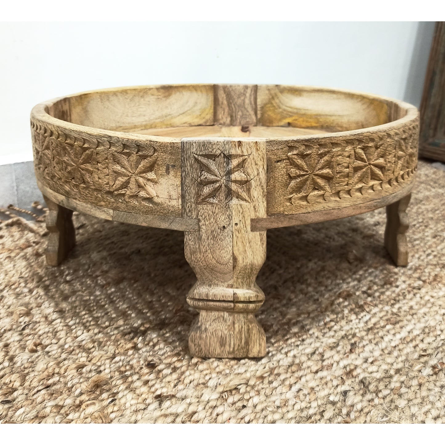 wooden décor chakki table / grinder coffee table