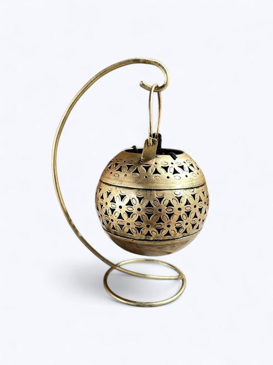 Iron T-Light Candle Holder