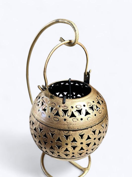 Iron T-Light Candle Holder