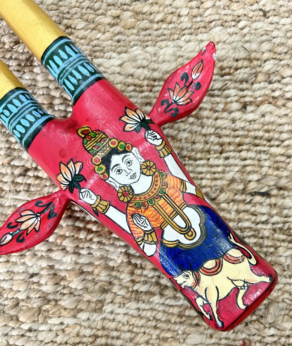 hand-painted wooden cow head wall décor – traditional indian art