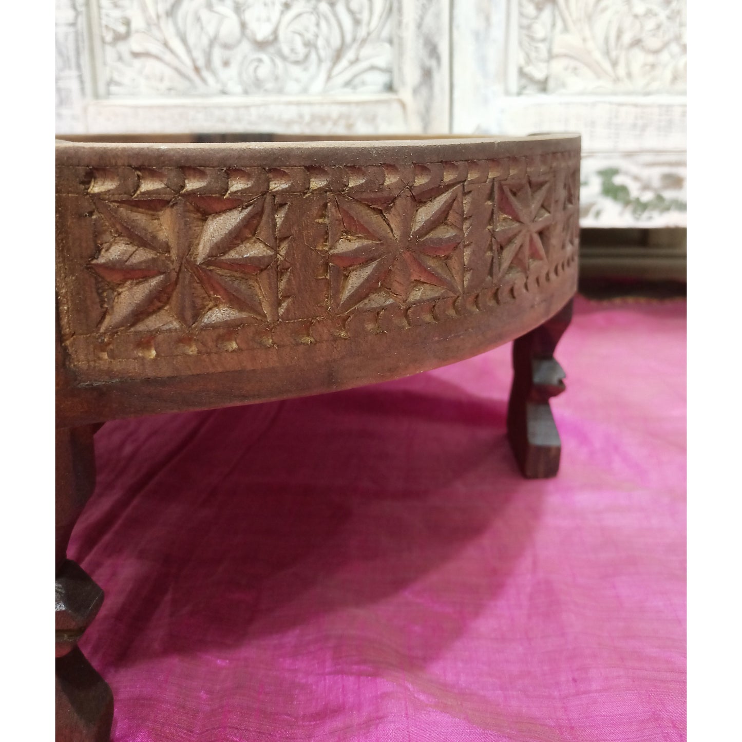 wooden décor chakki table / grinder coffee table